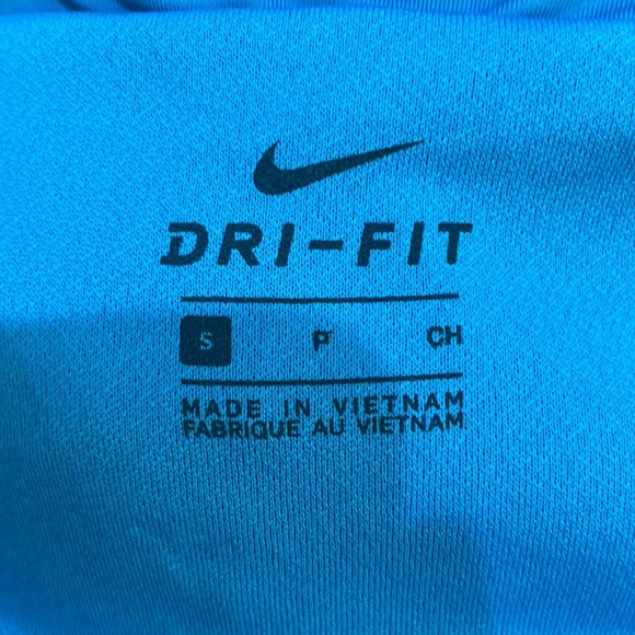 nike shorts - Picture 3 of 3